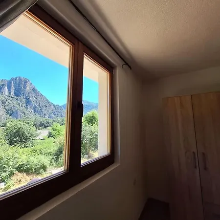 Mountain Magic House - Matka Skopje